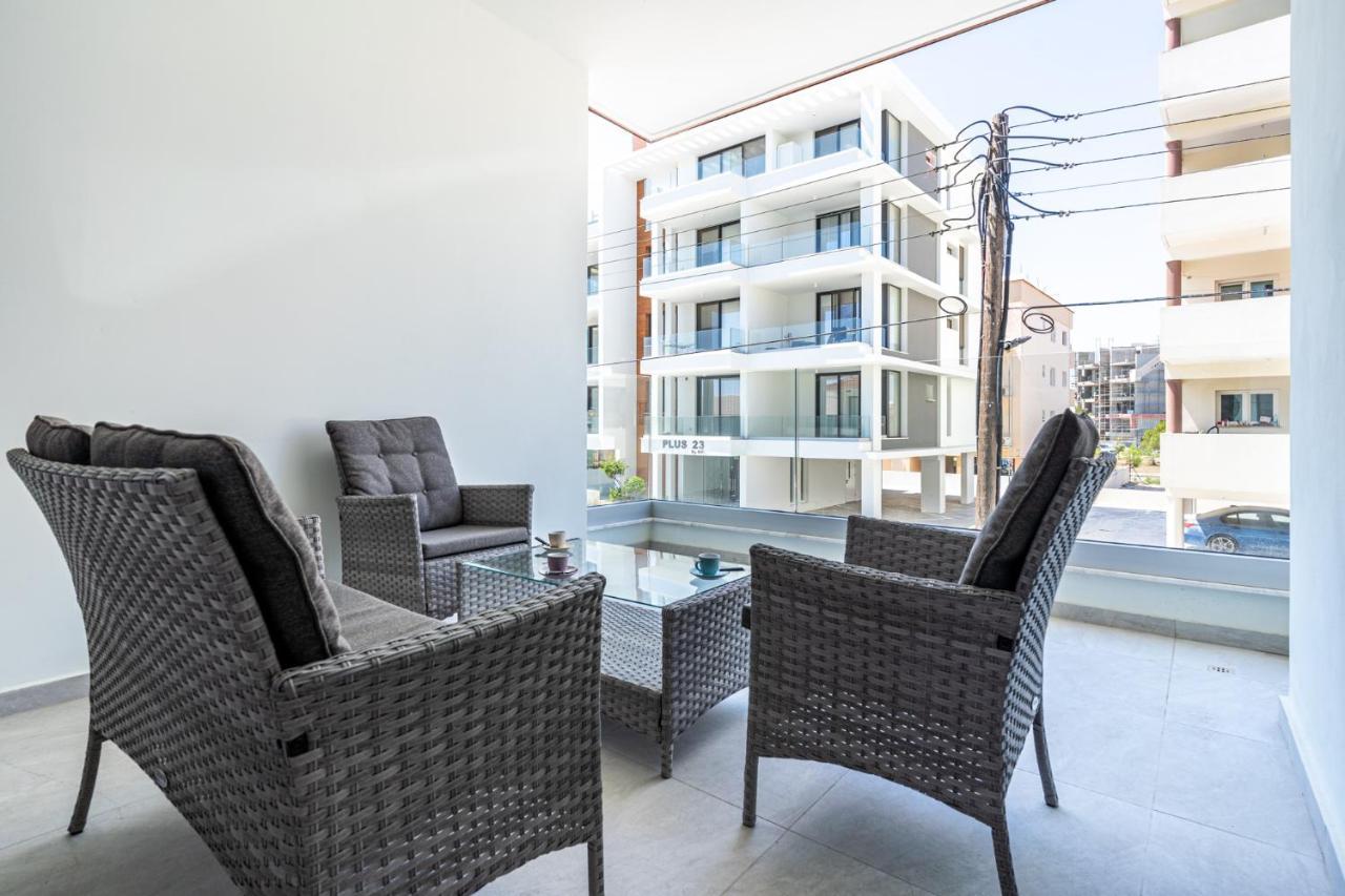 Tyche'S 1 Bdr Apartment In Larnaca Exterior photo